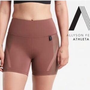 Allyson Felix Athleta Legend Shortie | M